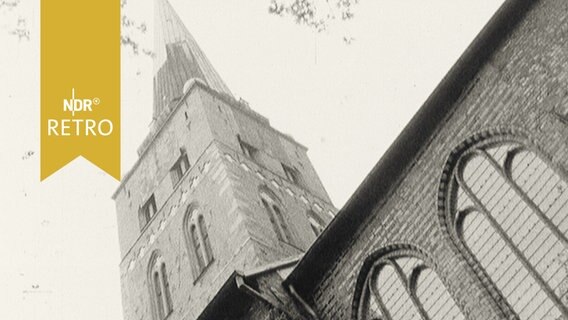 Turm der St.-Jakobi-Kirche Lübeck 1965  