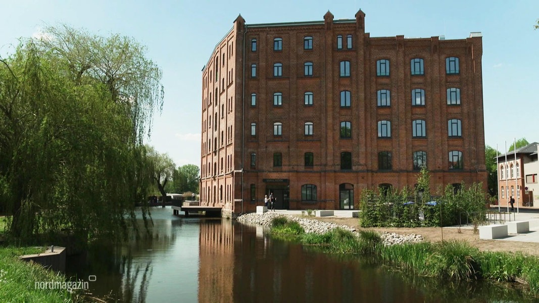 Parchim Kulturm Hle Wird Mit Festakt Er Ffnet Ndr De Fernsehen