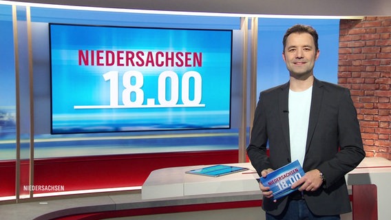 Johannes Avenarius moderiert NDR Niedersachsen. © Screenshot 