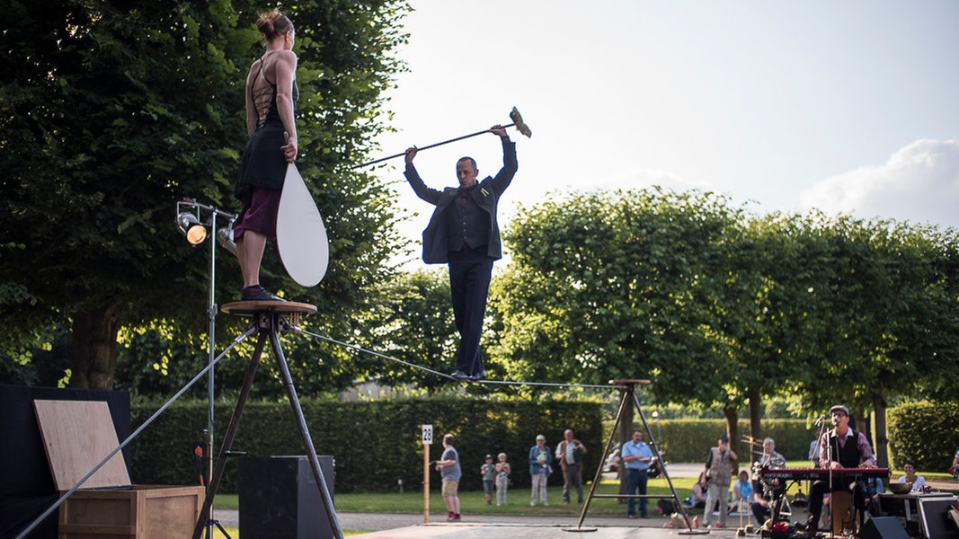 Harald Böhlmann über das Kleine Fest im Großen Garten NDR de NDR 1