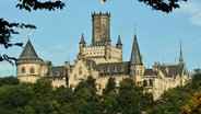 Exterior view of Marienburg Castle near Hildesheim © picture-alliance / dpa / dpaweb Photo: Holger Hollemann