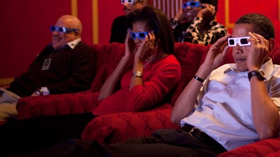 Michelle und Barack Obama in einem 3D-Kino © http://creativecommons.org/licenses/by/3.0/us/ Foto: Pete Souza