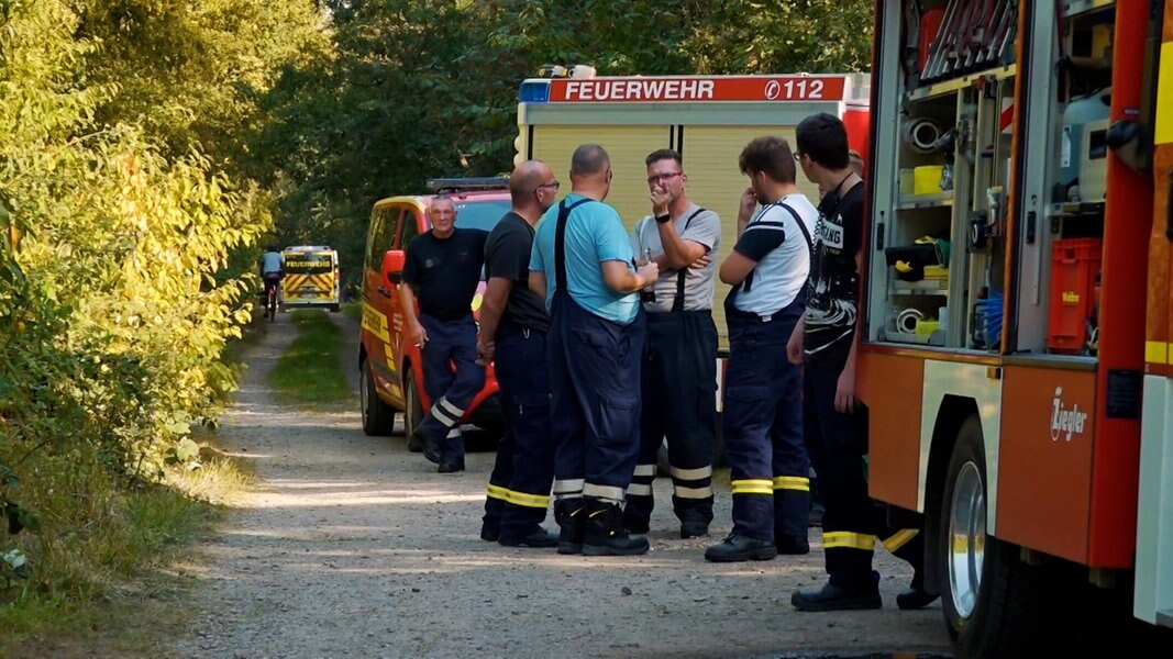 T Dlicher Badeunfall In Gro Enwieden Mann Stirbt In Kiesteich Ndr De