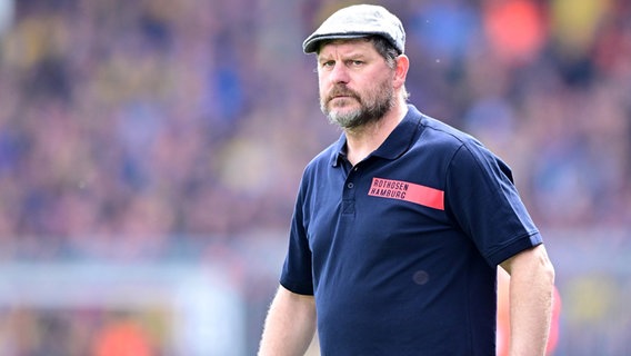 HSV-Trainer Steffen Baumgart © Witters/LeonieHorky 