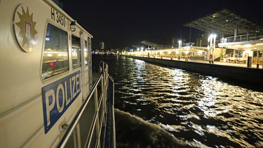 Eine Nacht Im Hamburger Hafen | NDR.de - NDR 90,3 - Sendungen - Das ...