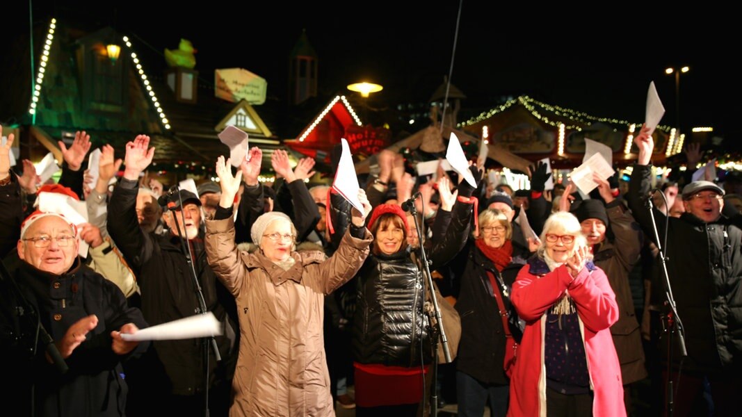 Das Große WeihnachtsliederSingen 2018 NDR.de Hand in