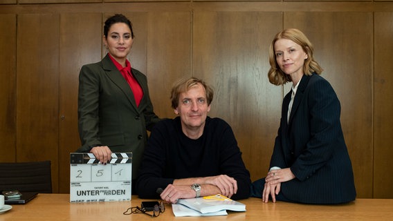 Almila Bagriacik, Lars Kraume und Karoline Schuch. © NDR/Thorsten Jander Foto: Thorsten Jander