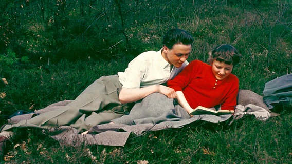 Kennengelernt haben sich die beiden 1952 in Hannover. © NDR/Julia Sellmann 