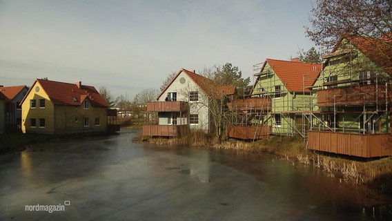 Bauarbeiten am Dorfhotel Fleesensee.  