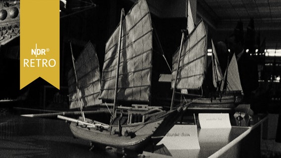 Modellschiff in einer Ausstellung 1965  