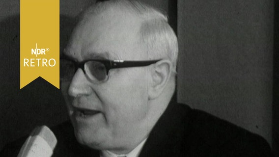 Edmund Rehwinkel, Präsident des Bauernverbandes, bei einer Ansprache 1965  