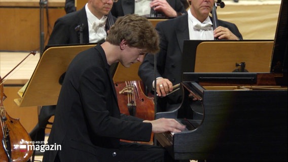 Eröffnungskonzerte SHMF Mit Jan Lisiecki | NDR.de - Orchester Und Chor ...