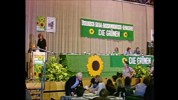 Bühne beim Bundesparteitag der Grünen 1985  