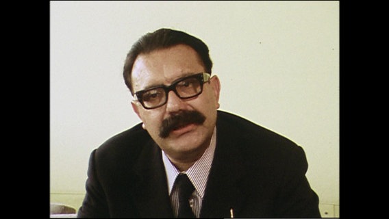 Der griechische Journalist Basil Mathiopoulos  