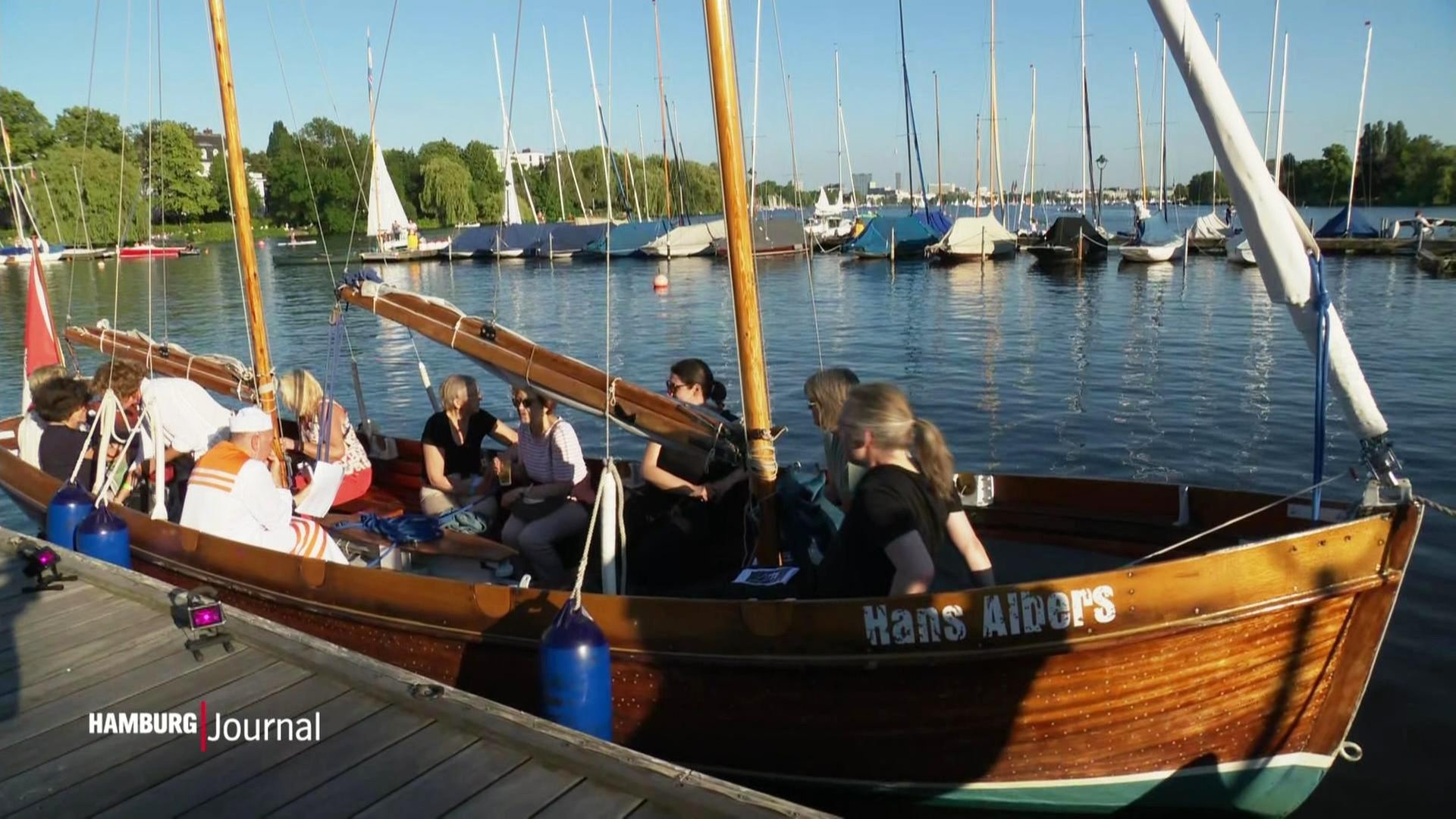 Thalia Theater lädt zu Mini-Lesungen auf der Außenalster