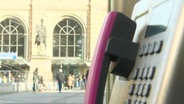 Eine Telefonstele der Telekom. © Screenshot 