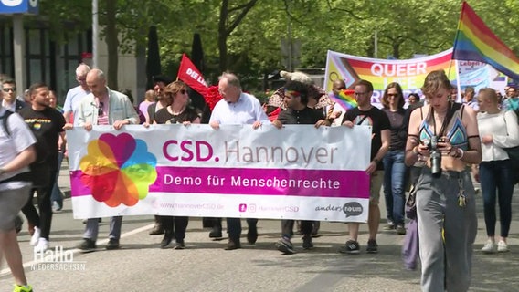 CSD-Parade in Hannover.  © Screenshot 