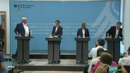 Gesundheitsminister Lauterbach gibt eine Pressekonferenz. © Screenshot 