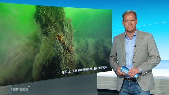 Thilo Tautz moderiert das Nordmagazin. © Screenshot 