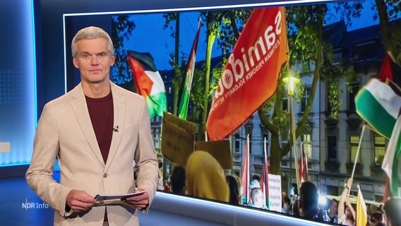 Thorsten Schröder moderiert NDR Info 17:00. © Screenshot 