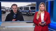 NDR Info extra zum Geiseldrama am Hamburger Flughafen am 05.11.2023. Moderatorin Bibiana Barth in einer Liveschalte nach Hamburg zu NDR Reporter Niklas Schenck. © Screenshot 