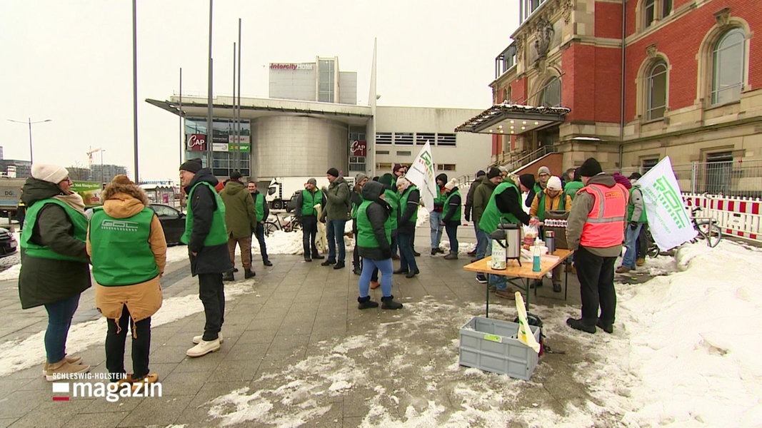 Lokführer-Streik Legt Den Zugverkehr Weitgehend Lahm | NDR.de ...