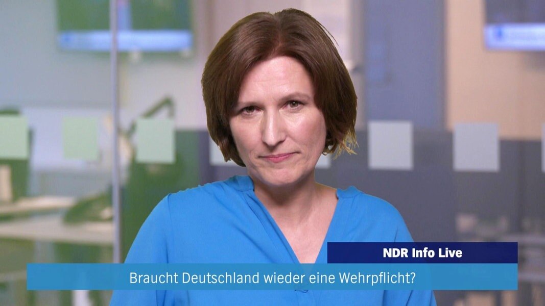 Moderatorin Claudia Drexel bei NDR Info live mit dem Thema 