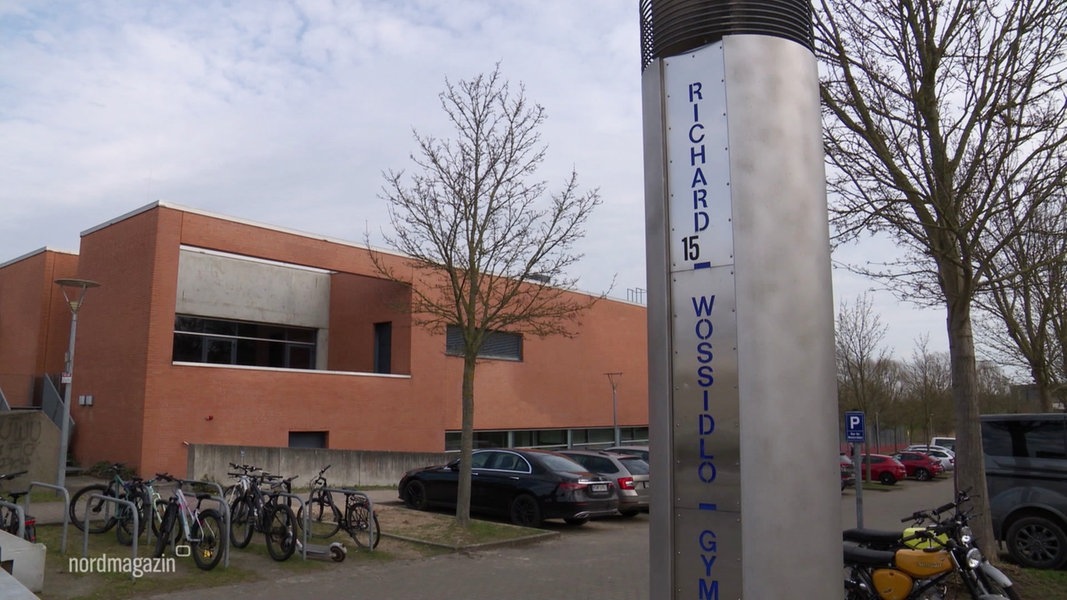 Blick auf das Richard-Wossidlo-Gymnasium in Ribnitz-Damgarten.