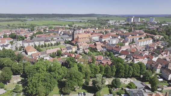 Stadt Malchin Drohnenaufnahme © Screenshot 