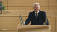 Joachim Gauckam Rednerpult im Schleswig-Holsteinischen Landtag. © Screenshot 