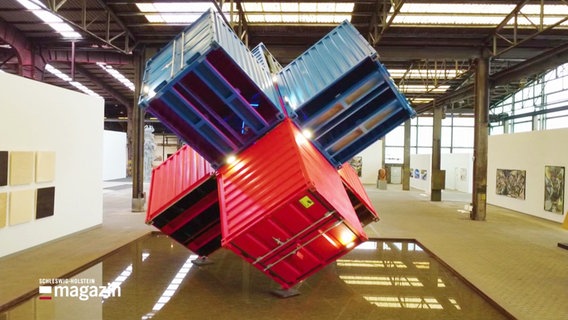 Installationen wie diese "Container-Kunst" sind bald auf der "Nord-Art" in Büdelsdorf zu sehen. © Screenshot 