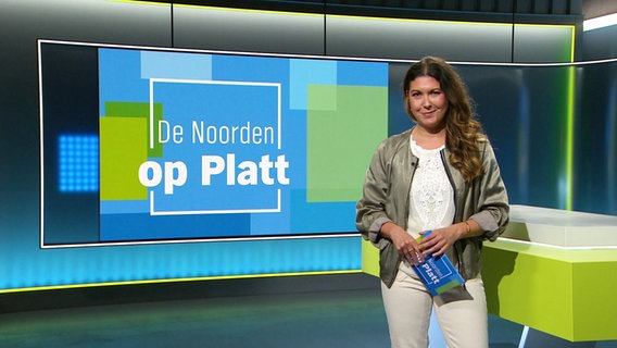 Vanessa Kossen moderiert die Sendung De Norden op Platt. © Screenshot 