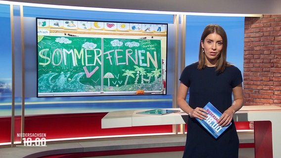 Lena Mosel moderiert Niedersachsen 18:00 Uhr. © Screenshot 