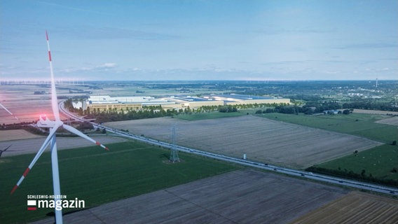 Das Betriebsgelände der Firma Northvolt aus der Luft betrachtet. © Screenshot 