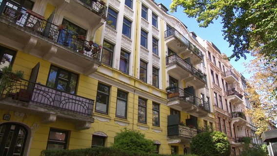 Ein Mehrfamilienhaus in Hamburg-Eppendorf. © Screenshot 