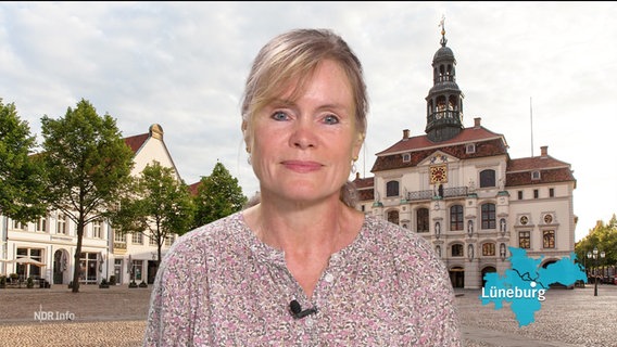 Reporterin Regina Hamborg berichtet aus Lüneburg. © Screenshot 