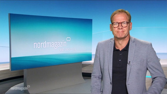 Thilo Tautz moderiert das Nordmagazin - Land und Leute. © Screenshot 