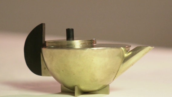 Das Teeextraktkännchen MT49 / ME8 in Nahaufnahme © Screenshot 