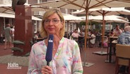 NDR-Reporterin Christina Gerlach berichtet live aus Wilhelmshaven. © Screenshot 