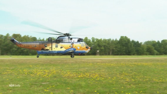 Ein Hubschrauber hebt ab. © Screenshot 