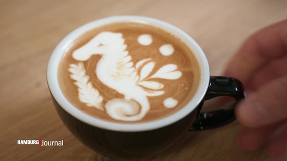 Ein Seepferdchen als Latte-Art. © Screenshot 