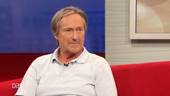 Helmut Zierl zu Gast auf dem Roten Sofa © Screenshot 