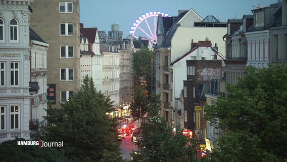 Ein Straßenzug in Hamburg. © Screenshot 