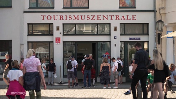 Das Gebäude der Tourismuszentrale in Stralsund © Screenshot 