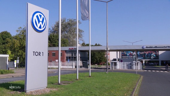 Der Eingangsbereich des VW-Werks in Salzgitter. © Screenshot 