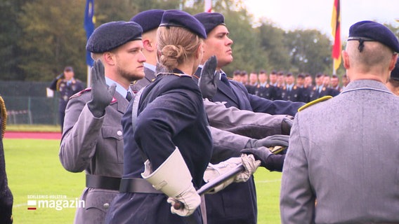 Das Gelöbnis der Soldaten © Screenshot 