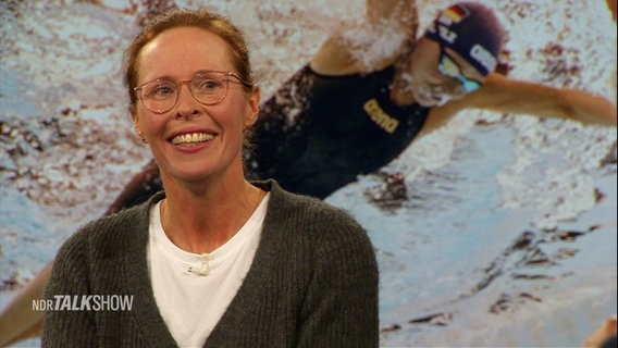 Schwimmerin Tanja Scholz im Gespräch. © Screenshot 