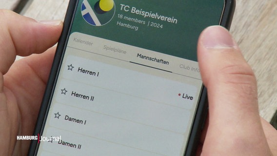 Ein Smartphone mit geöffneter Tennis-App. © Screenshot 