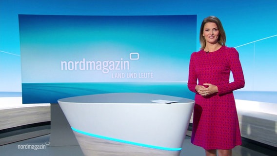 Frauke Rauner moderiert das Nordmagazin - Land und Leute. © Screenshot 