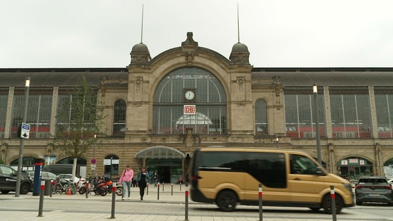 Der Dammtor-Bahnhof in Hamburg. © Screenshot 